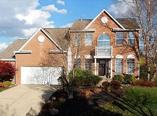 99 Winterbrook Dr, Cranberry Township, PA 16066