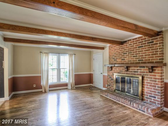 3rd image of 15 Woodlawn Ter