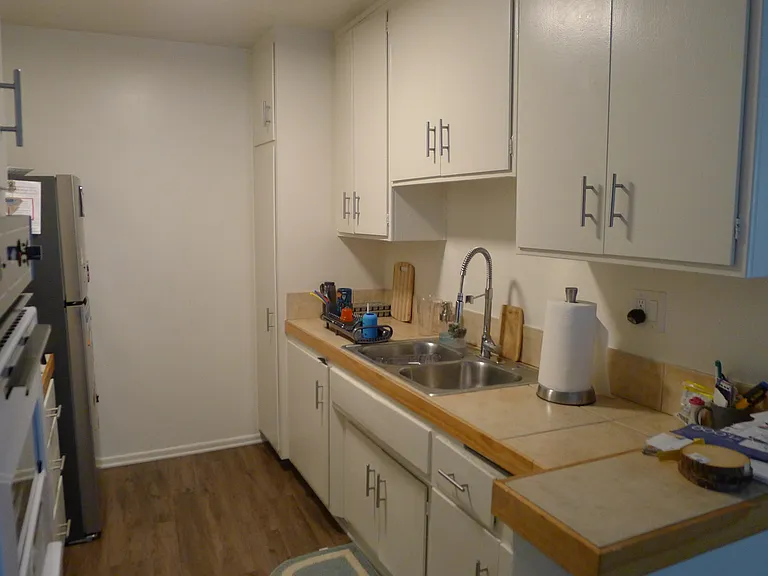 8740 Topanga Canyon Blvd #6 — Photo 27