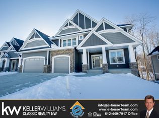 5275 Ranchview Ln N, Plymouth, MN 55446