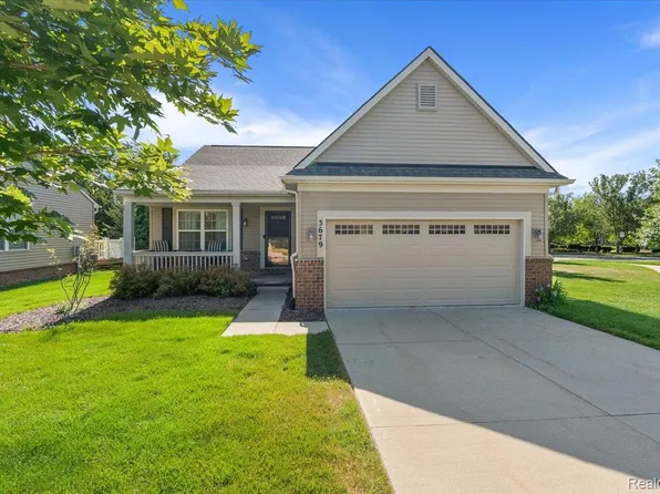 3679 W Madison Ave, Orion, MI 48359