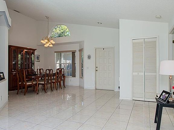 5th image of 2837 Penridge Dr