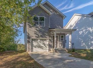151 Blackman St, Clarksville, TN 37040