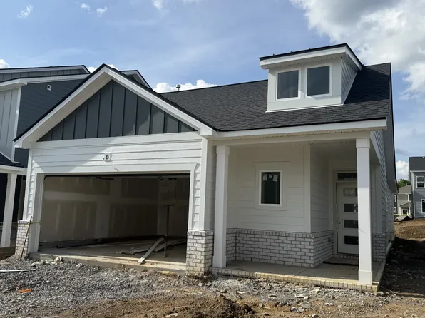 937 Brooklyn Crossing Rd, Gallatin, TN 37066