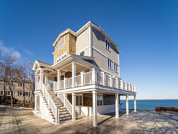 3rd image of 86 Bay Shore Dr