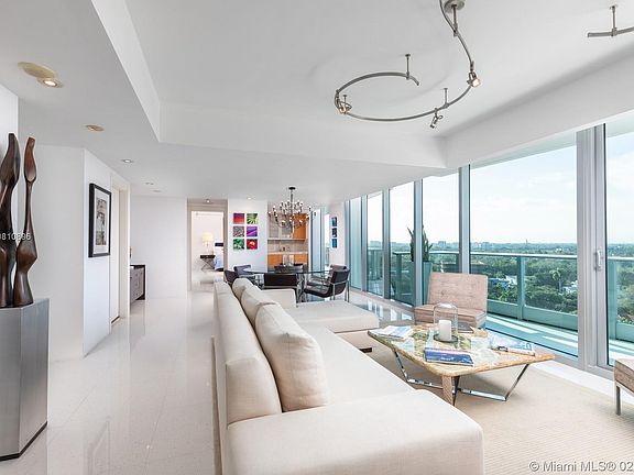 2nd image of 2627 S Bayshore Dr #1607
