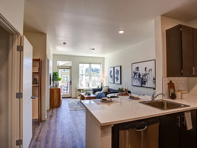 Commons at Sylvan Canyon Apartments — Photo 42