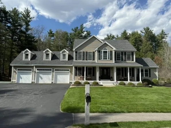 16 Montclair Drive, Nashua, NH 03063