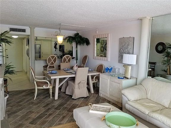 4th image of 6218 Palma Del Mar Blvd S APT 307
