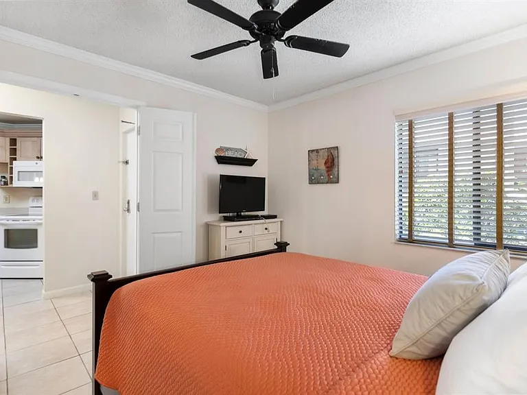 1515 Pinellas Bayway #C-31 — Photo 21