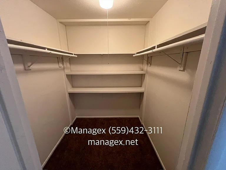 1428 E Brown Ave — Photo 12