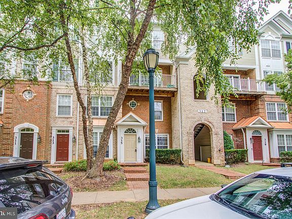 2nd image of 315 Fallsgrove Dr #66