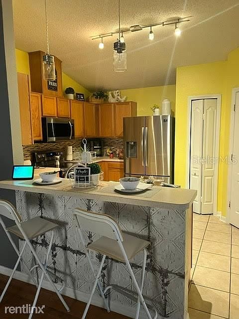 1st image of 5743R Vista Linda Dr