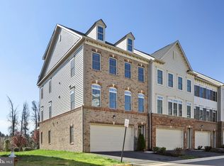 42691 Burbank Terrace, Sterling, VA 20166