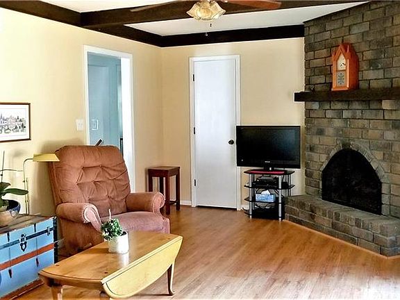 5th image of 1243 NE 81st St