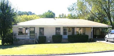 1st image of 709 Woodlawn Ave