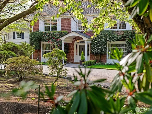 88 Country Club Circle SW, Lakewood, WA 98498