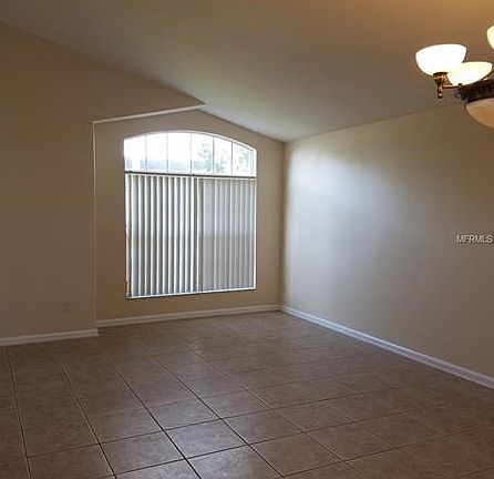 3rd image of 16037 Bay Vista Dr