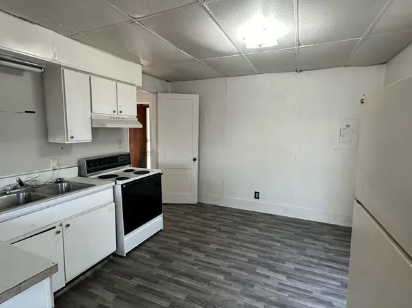 417 Middlebury St, 417 Middlebury St #A, Elkhart, IN 46516