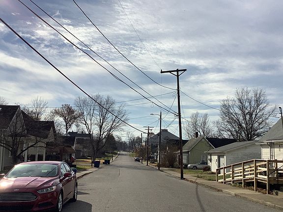 4th image of 401 N 6th St