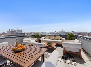 112 Luquer St #3, Brooklyn, NY