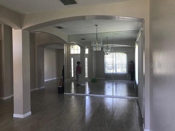 5th image of 1143 Lake Biscayne Way