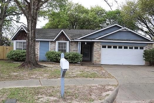1st image of 22007 Glenburn Manor Ln