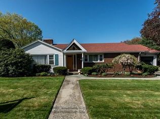 682 Beaver St, Waltham, MA 02452