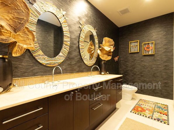 1155 Canyon Blvd SUITE 205