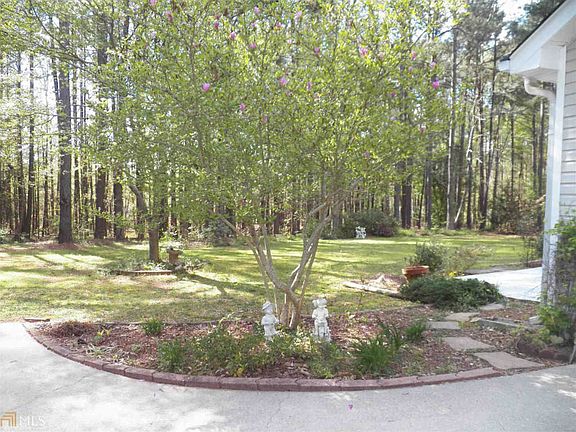 4th image of 69 Norman Way