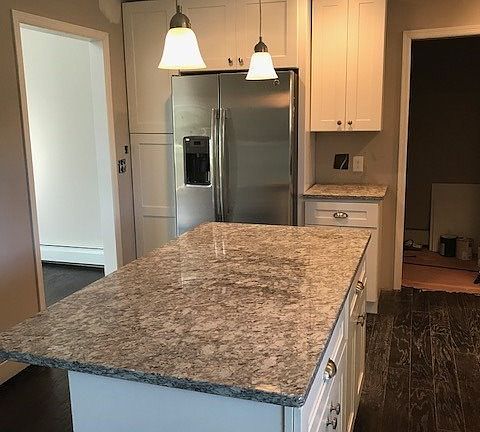 4th image of 103 Arpage Dr E