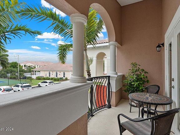 4th image of 125 Lancha Cir APT 204