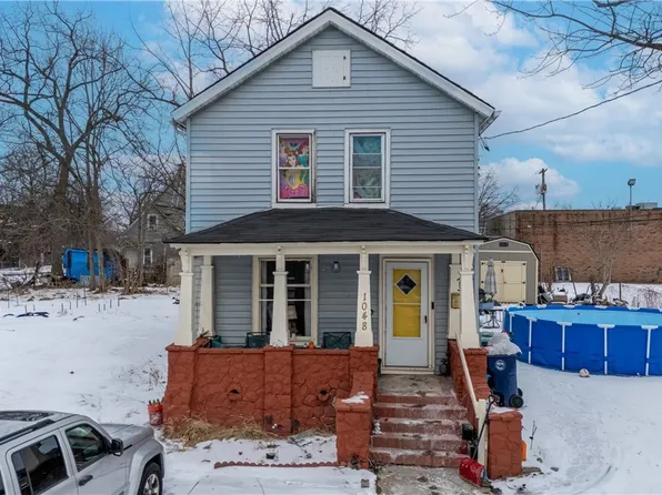 1048 Fairfield Ave, Niagara Falls, NY 14305