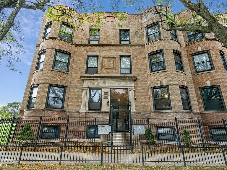 5201 S Indiana Ave #GN — Photo 1
