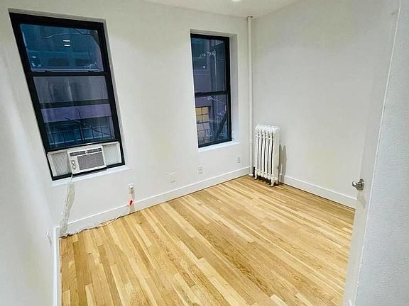 2nd image of 229 E 53rd St #4RR