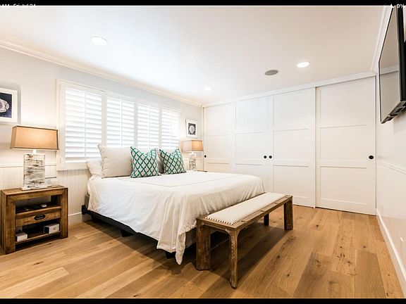 3rd image of 617 Begonia Ave