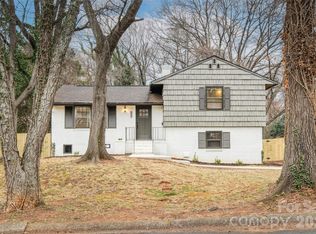 5217 Furman Pl, Charlotte, NC 28210