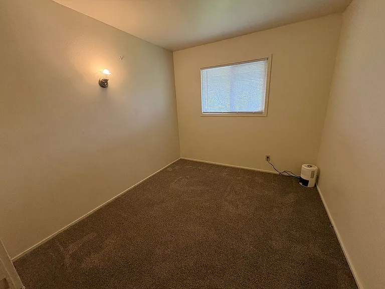 2435 B St — Photo 9