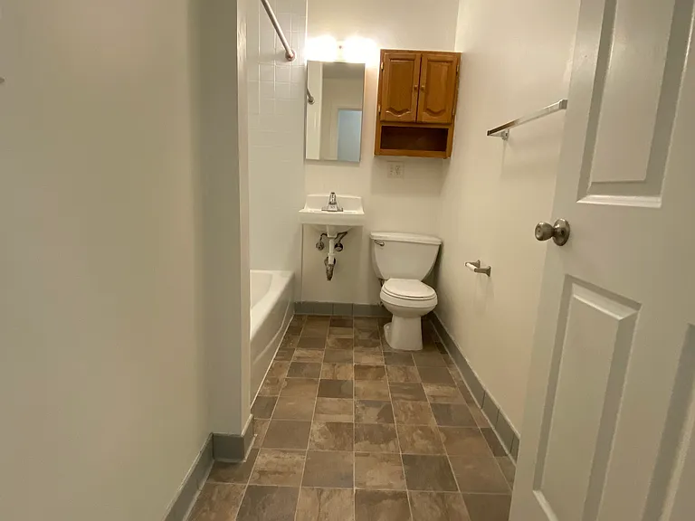 17 Hemenway St #2 — Photo 10