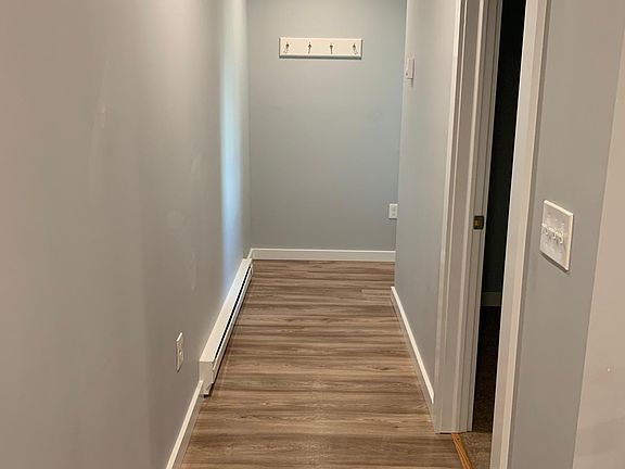 4th image of 13 Mill St #2