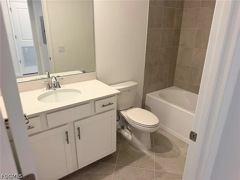 18411 Copperhead Ct N #337 — Photo 15