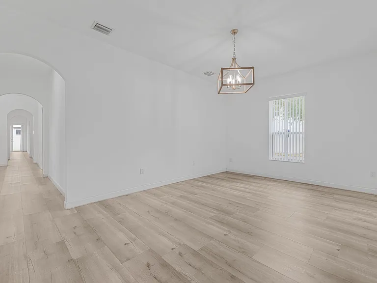 9140 SW 170th Pl #C — Photo 11