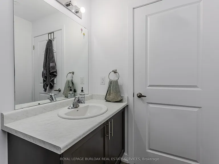470 Dundas St E #317 — Photo 29