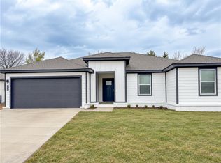 4378 W Glacier St, Fayetteville, AR 72704