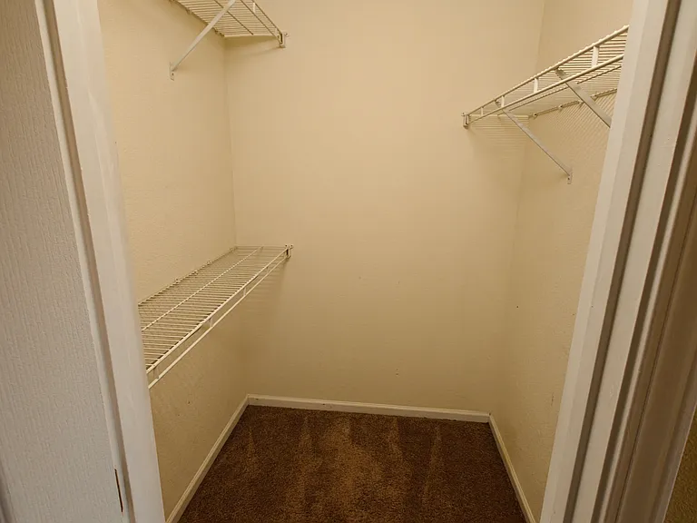 1510 Sylvia Ct — Photo 19