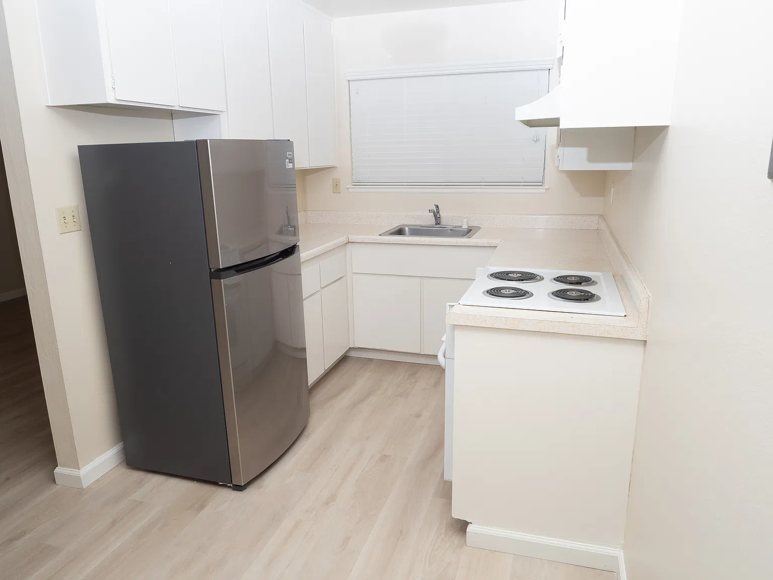 Holly Oaks Apartments — Photo 4