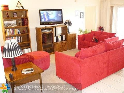 4th image of 3500 Galt Ocean Dr APT 508