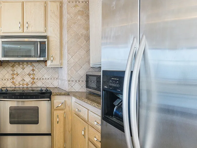 1750 E Ocean Blvd #707 — Photo 17