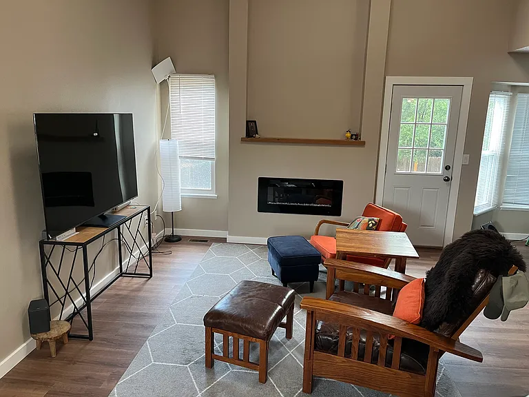 6626 Chantilly Pl — Photo 3