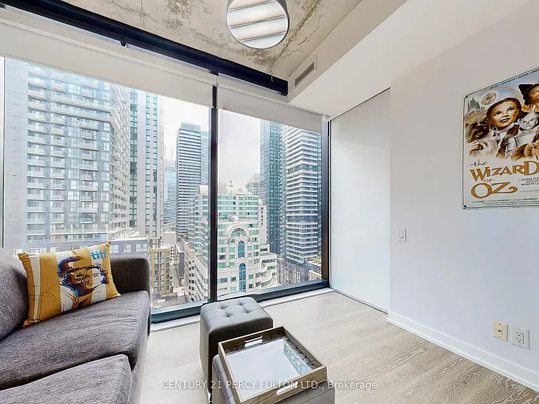 11 Charlotte St #1707 — Photo 21